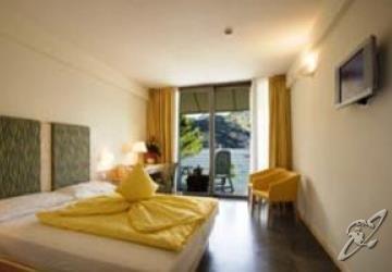 Du 4* Malcesine